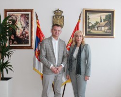 Састанак са председником Јавнобележничке коморе Србије Србиславом Цвејићем
